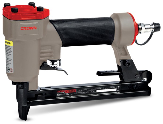Цвяхозабивний пістолет пневматичний CROWN CT38152BMC CT38152BMC